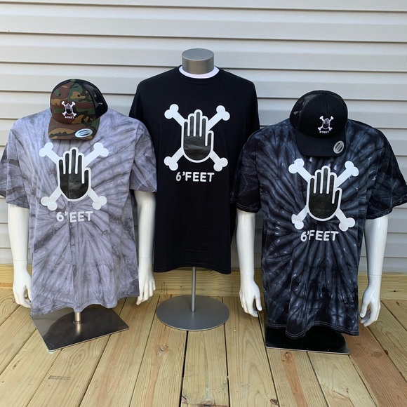 6’ FEET Hand And Cross Bones Tee Shirt - Picture 6 of 8